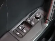 CUPRA Leon 1.4 e-Hybrid VZ Business / Stoel + Stuurverwarming / Keyless / Adaptive cruise control /