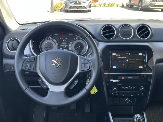 Suzuki Vitara 1.4 B.jet Select Smart Hybrid Bi-Tone | Blindspot | Stoelverwarm