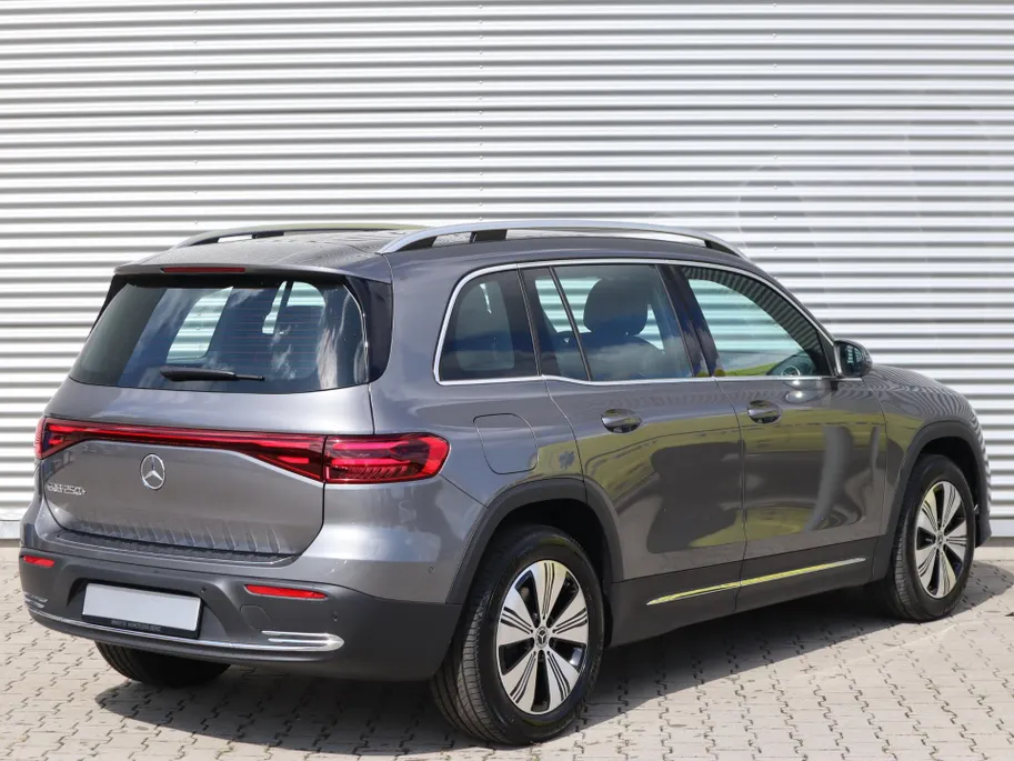 Mercedes-Benz EQB 250+ Business Solution 71 kWh Voorraadactie Voordeel € 6.000,- !!