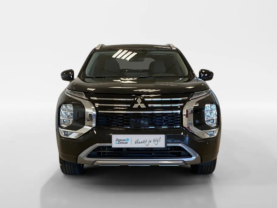 Mitsubishi Outlander 2.4 PHEV | INTENSE + | DIRECT LEVERBAAR | ACTIEPRIJS INCL €5.000,- VOORRAAD KORTING |