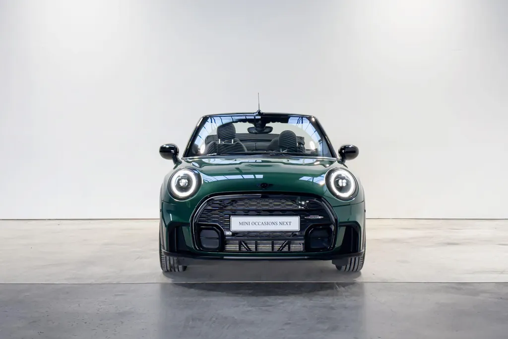 MINI Cooper Cabrio 1.5 Cooper Seaside Edition