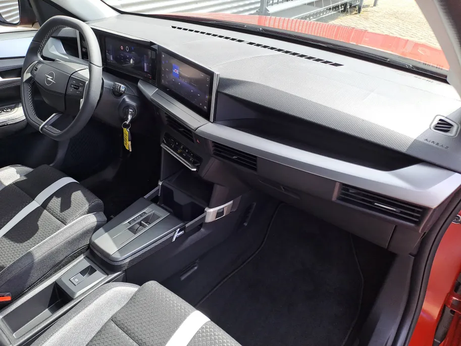 Opel Frontera 1.2 Turbo Hybrid GS | Apple Carplay/Android Auto | Navi | Camera | AUTOMAAT! | Dodehoek detector | ECC |
