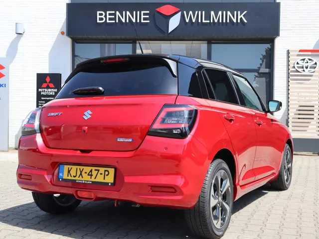 Suzuki Swift 1.2 Style Smart Hybrid