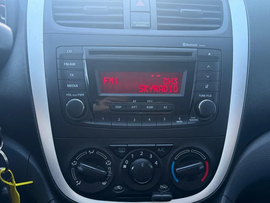 Suzuki Celerio 1.0 Comfort | AIRCO | BLUETOOTH | PARKEERSENSOREN | 12 MAANDEN GARANTIE |