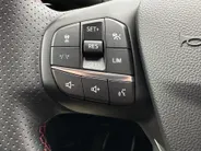 Ford Kuga 2.5 PHEV ST-Line X - TREKHAAK ELECTRISCH - 2.100 KG TREKGEWICHT - PANORAMA DAK - APPLE CAR PLAY - ANDROID AUTO - AGR STOELEN - VOORRUITVERWARMING