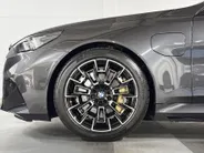 BMW M5 Sedan M5