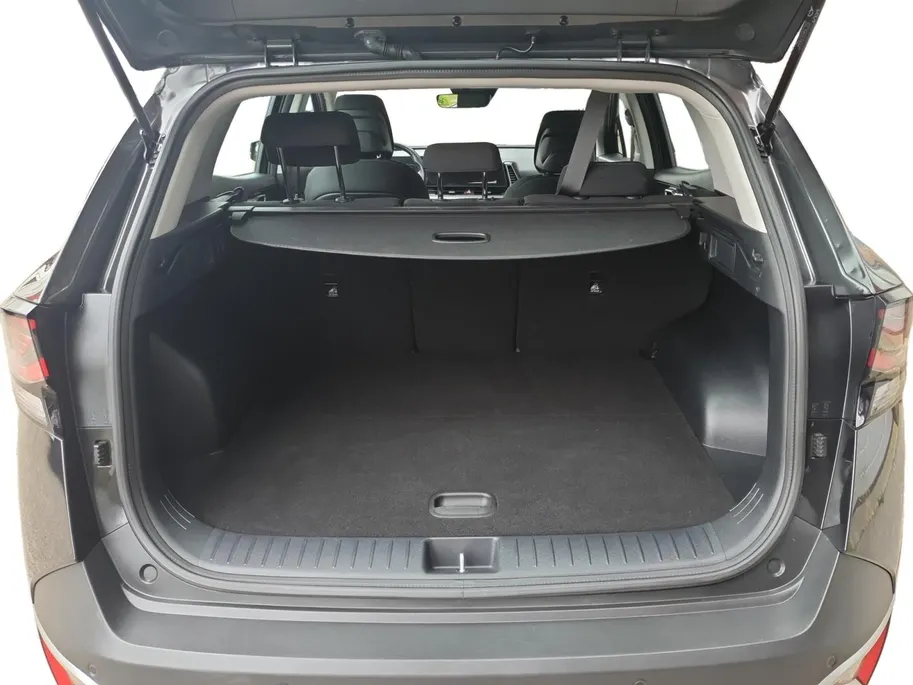 Kia Sportage 1.6T Hybrid DynamicLine | Navigatie | Camera | Parkeersensoren voor en achter | Apple Carplay / Android Auto |