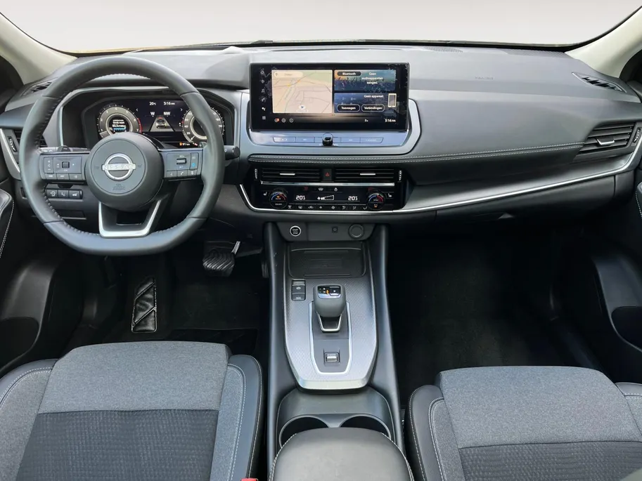 Nissan QASHQAI 1.3 MHEV Xtronic N-Connecta