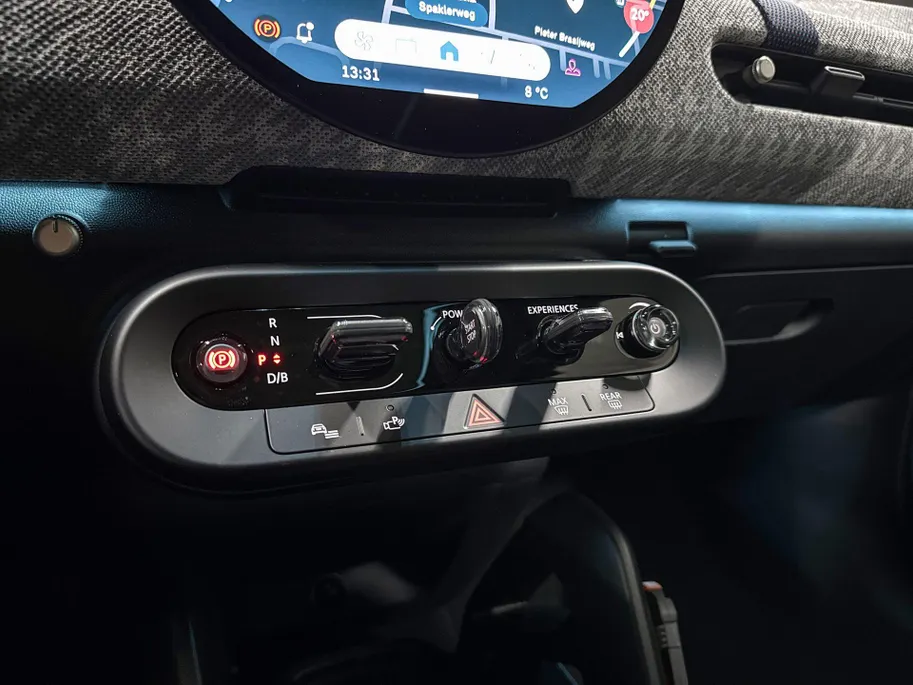MINI Cooper 3-deurs Electric Cooper SE Favoured M 54.2 kWh