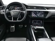 Audi Q8 Sportback e-tron 55 408pk Quattro S Edition 115 kWh · SOH 95,1% · Panoramadak · Luchtvering · 360 Camera · Elek. Voorstoelen ·