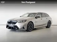 BMW M5 Touring M Drive Professional
