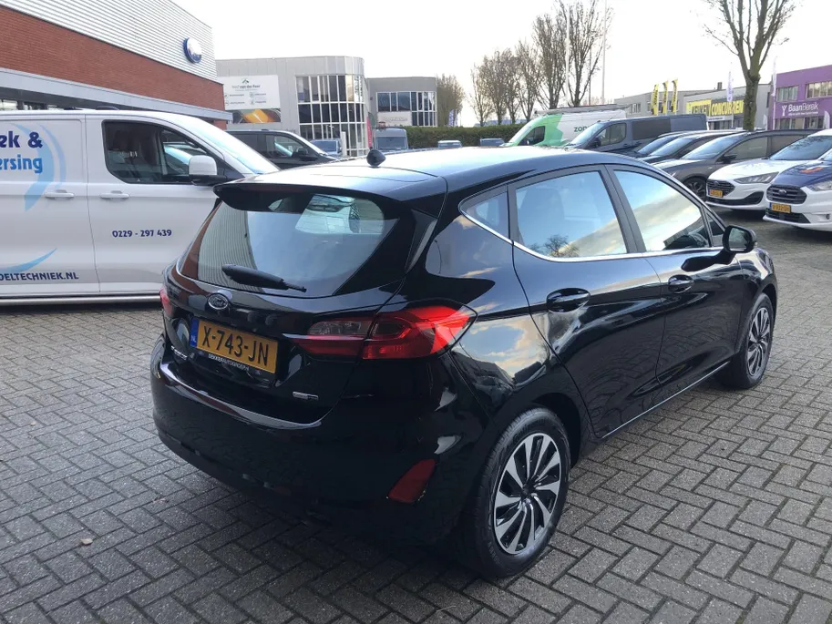 Ford Fiesta 1.0 EcoBoost Hybrid Titanium
