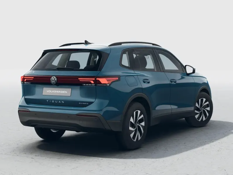 Volkswagen Tiguan Life 1.5 eHybrid 204 PK 6 versn. DSG · Achteruitrijcamera · Comfort Pakket · Trekhaak inklapbaar, met elektrische ontgrendeling, incl. aanhangermanoeuvreerhulp Trailer Assist ·
