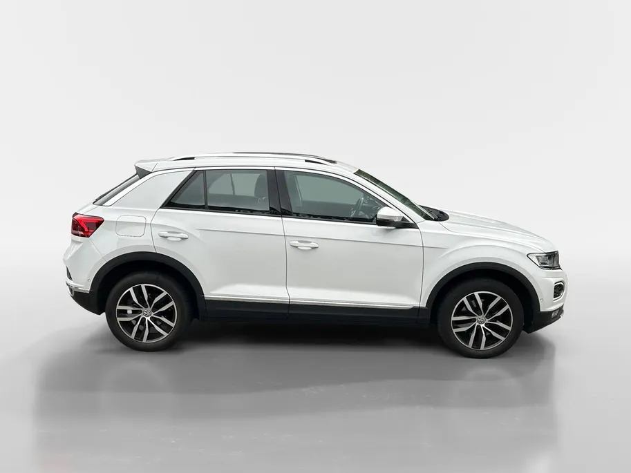 Volkswagen T-Roc 1.5 TSI ZEER COMPLEET, O.A. LEDER, OPEN PANORAMADAK, A-CAMARA ETC! NU PREMIUMPAKKER GRATIS INCL. 12 MAANDEN GARANTIE!!