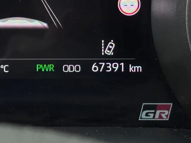 Toyota Yaris 1.5 Hybrid GR Sport | Stoelverwarming | Camera | Carplay |