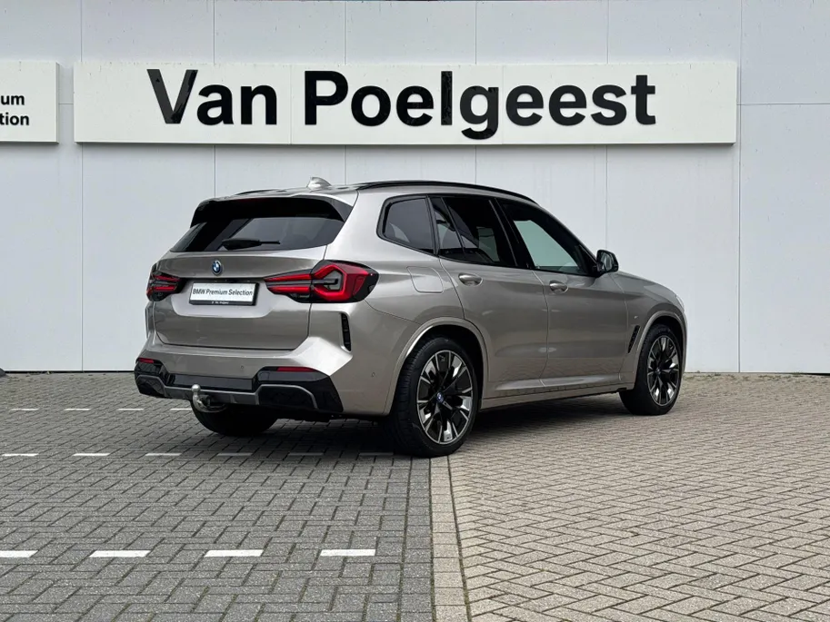 BMW iX3 High Executive