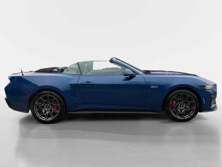 Ford Mustang 5.0 Ti-VCT V8 GT | CABRIOLET | Adaptive Cruise Control | BLIS | Kleppensysteem | Performance Modus |  Achteruitrijcamera | Leder |
