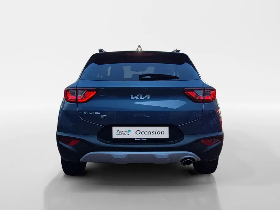 Kia Stonic 1.0 T-GDi MHEV DynamicLine | Cruise Control Adaptief | Achteruitrijcamera | Apple Carplay& Android Auto | LM Velgen | rijstrooksensor met correctie | Fabrieksgarantie t/m 15-02-2031 | Alseason Banden |