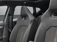 CUPRA Formentor 1.4e-Hybrid 180kW/245PK VZ · Panoramadak · Trekhaak · Camera + Parkeersensoren · Apple/Android Car Play ·