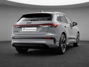 Audi Q4 Q4 S edition performance 82 kWh 286 PK · Glazen panoramdak · Trekhaak elek. wegklapbaar · Optiekpakket zwart