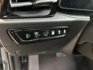 Kia Niro 1.6 GDi PHEV DynamicPlusLine | Apple Carplay / Android Auto | Navigatiesysteem | Stoel  + Stuurverwarming | Elektrisch Schuif / Kanteldak | Licht + Regensensor | Parkeersensoren Voor + Achter | ParkeerCamera  Achter | Elektrisch Bedienbare Achterklep | 18