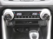 Toyota RAV4 2.5 Hybrid AWD Dynamic | 18' LM | Trekhaak | Camera binnenspiegel | 360 Camera | Cruise adapt. | Dodehoek detectie | Elek. achterklep | LM winterset |