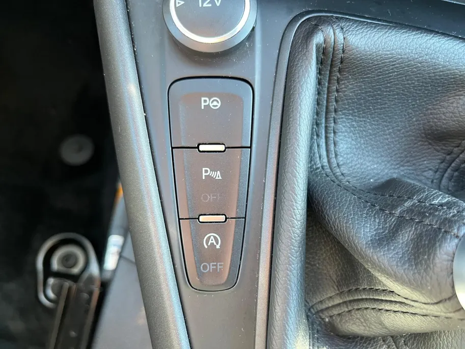 Ford Focus 1.0 ST-Line |Cruise control| Mistlampen voor|Airco (automatisch)| 12 maanden Bovag|