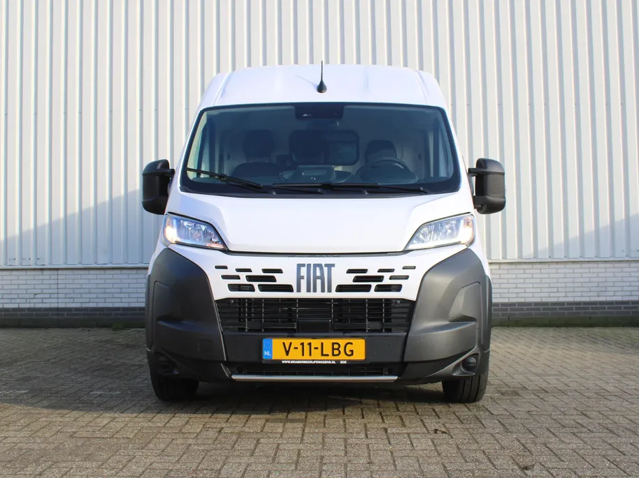 Fiat Ducato 2.2 MultiJet 140 S&S L2H2 3.3t | Camera | Navi | Trekhaak | Cruise | 3 zits | PDC |