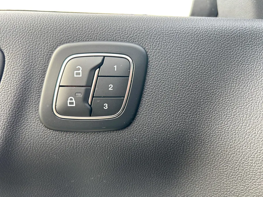 Ford Kuga 2.5 PHEV ST-Line X | Adaptieve Cruise Control | Elek. Achterklep | 2100KG Trekgewicht | 360 Camera | Dodehoek Detectie |