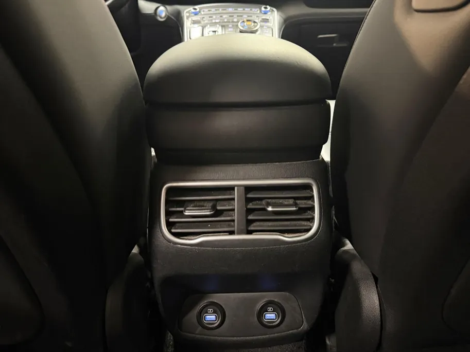 Hyundai Santa Fe 1.6 PHEV | COMFORT SMART | 7 PERS. | LEDER | NAVI | CAMERA |