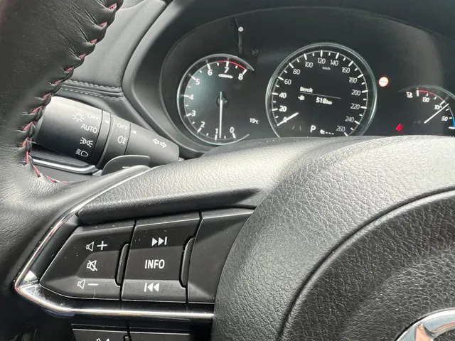 Mazda CX-5 2.0 SkyActiv-G 165 Homura AUTOMAAT | TREKHAAK | 360gr CAMERA | APPLE CARPLAY/ANDROID AUTO | HEAD-UP DISPLAY | STOEL- en STUURVERWARMING | NAVIGATIE |
