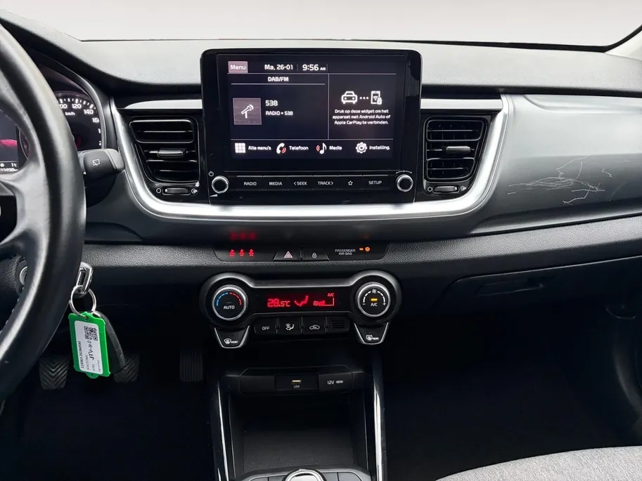 Kia Stonic 1.0 T-GDi MHEV DynamicLine | Camera | Parkeersensoren achter | Apple/Android Carplay | Climate & cruise control | LM velgen | NAP