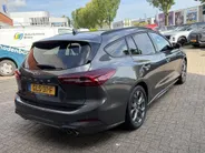 Ford Focus Wagon 1.0 EcoBoost Hybrid ST Line