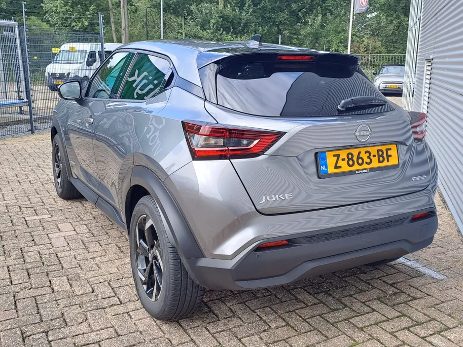 Nissan Juke 1.6 Hybrid N-Connecta |  Apple Carplay/Android Auto | Automaat | Cruise | Camera | Voorstoelen verwarmd | Stuur Verwarmd | Voorruit Verwarmd | ECC