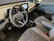 Volkswagen ID.4 Pro 128KW/174PK 77 kWh · SOH 95,6% · Camera · Warmtepomp · Apple/Android Car Play ·  Parkeer Sensoren · Fabrieksgarantie t/m 23-05-2027 of 100.000KM ·
