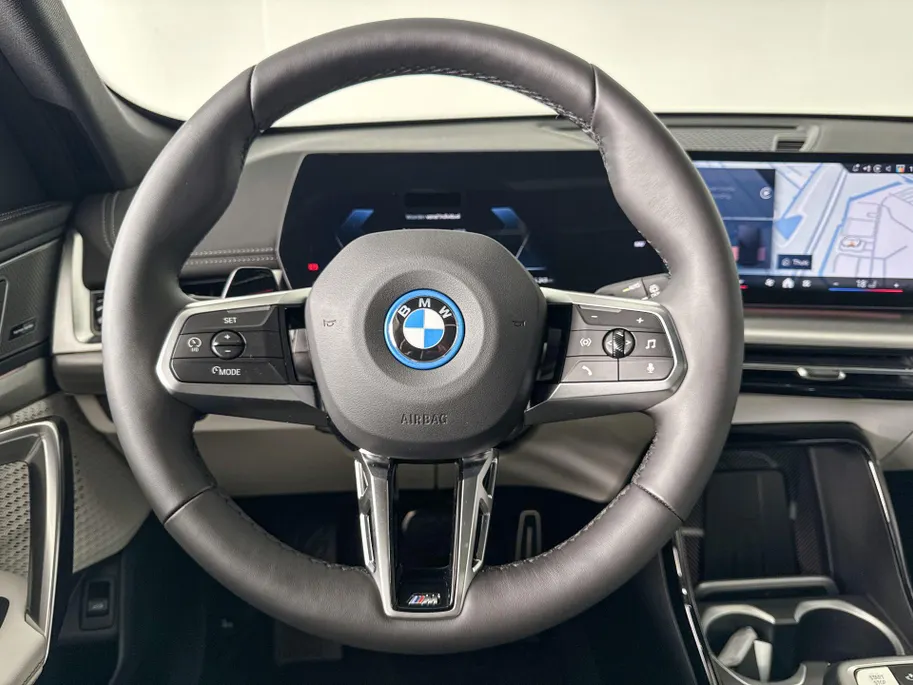 BMW iX1 eDrive20 67 kWh M Sport Edition