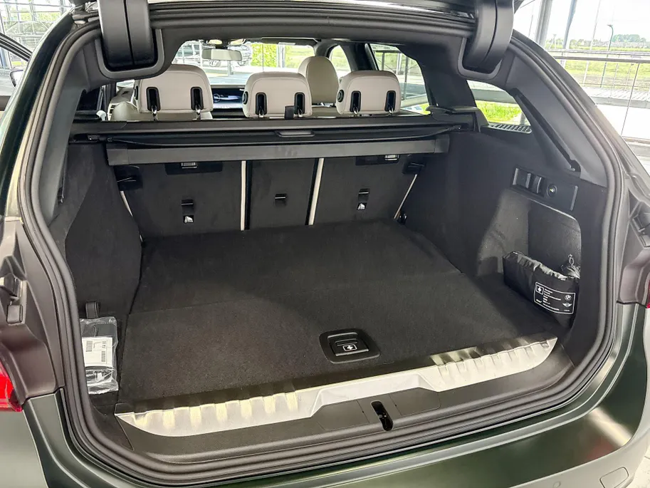 BMW 3 Serie Touring 330e Innovation Pack M Sportpakket Pro