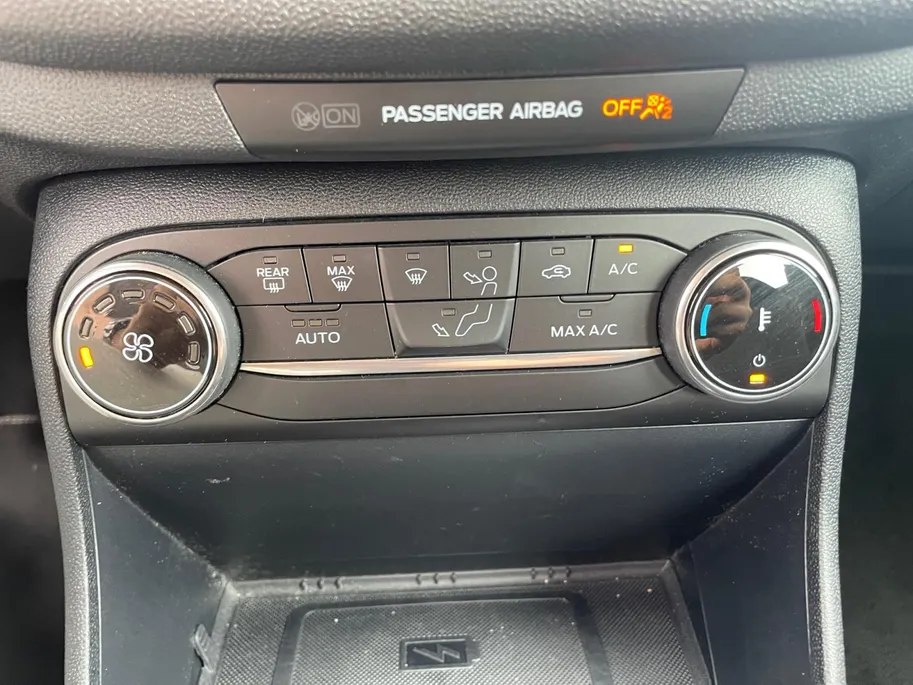 Ford Fiesta 1.0 EcoBoost Hybrid Titanium X *Navigatie*Parkeersensoren*Cruise Control*Arico*1ste eigenaar!