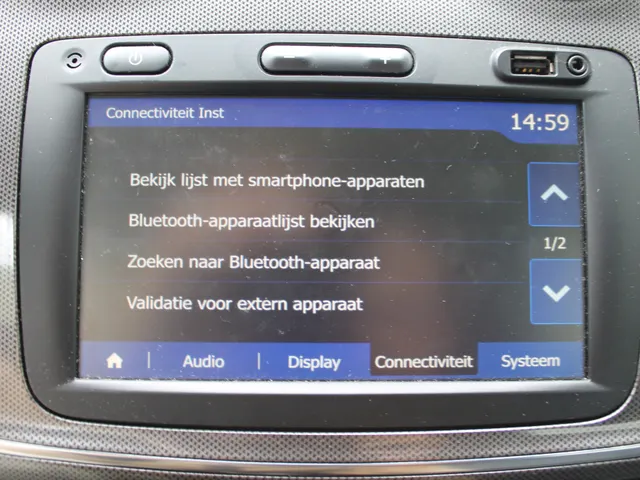 Dacia Logan MCV 0.9 TCe Stepway | airco | navigatie | lederen bekleding | all season banden