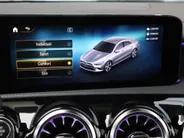 Mercedes-Benz CLA 200 AMG Line l Panoramadak l Stoelverwarming l Carplay