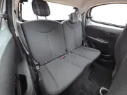 Peugeot 108 1.0 e-VTi Active | Zeer nette auto | Apple CarPlay & Android Auto | Volledig onderhouden | Achteruitrijcamera | 12 Maanden BOVAG Garantie |