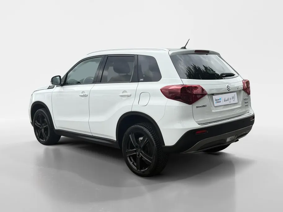 Suzuki Vitara 1.4 Boosterjet Style Smart Hybrid AllGrip | Navigatie | Adapt. cruise / climate control | Camera | Schruif/kanteldak |