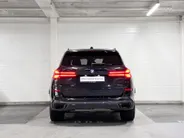 BMW X5 xDrive50e Launch Edition