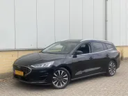 Ford Focus 1.0 EcoBoost Hybrid 155pk Automaat TitaniumX Wagon Groot Navigatie - Winter pakket - AGR bestuurdersstoel