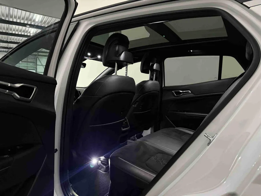 Kia Sportage 1.6 Hybrid GT-Line Plus Edition |Schuifdak |360Camera |Zwart Dak