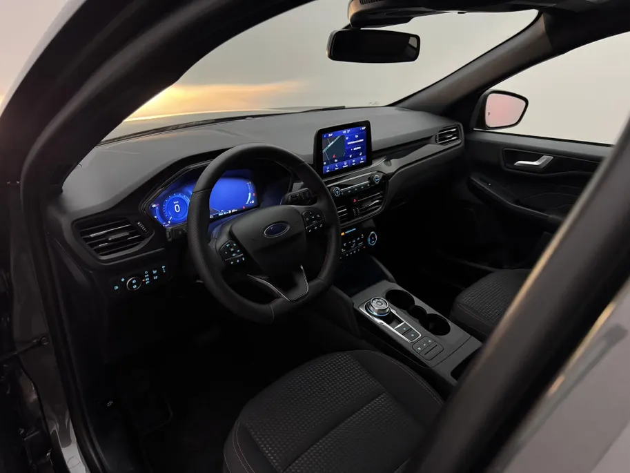 Ford Kuga 2.5 PHEV ST-Line | 225 pk | Winterpack |