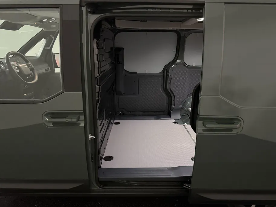 Kia PV5 Cargo GB 71,2 kWh 163pk L2H1 Plus