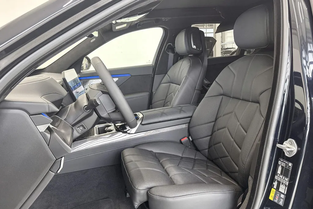 BMW i7 xDrive60 118.1 kWh