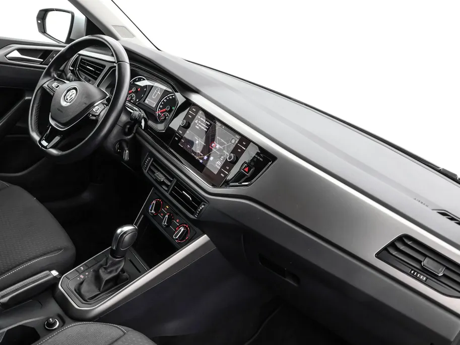 Volkswagen Polo 1.0 TSI 95pk DSG Comfortline · Camera · Apple/Android Car Play · P-Sensoren · Navigatie · DAB · 15'' Inch ·