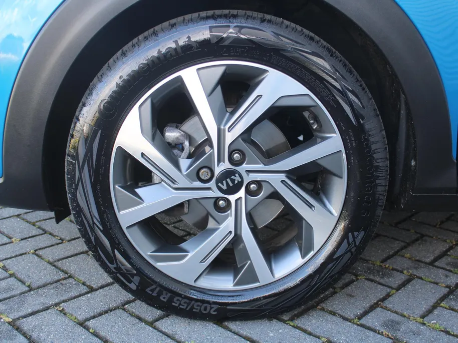 Kia Stonic 1.0 T-GDi MHEV GT-Line | Stuur-/stoelverwarming | Camera | 17' LM | Clima | Keyless | Apple Carplay/Android Auto | Navi | Cruise |